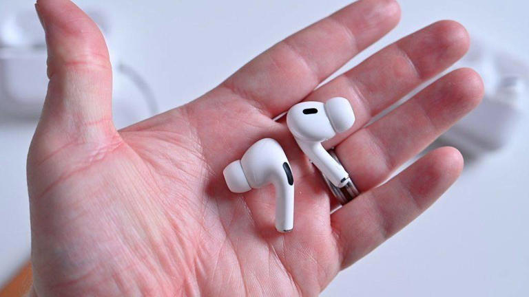 苹果揭秘：AirPods Pro 2如何守护你的听力健康