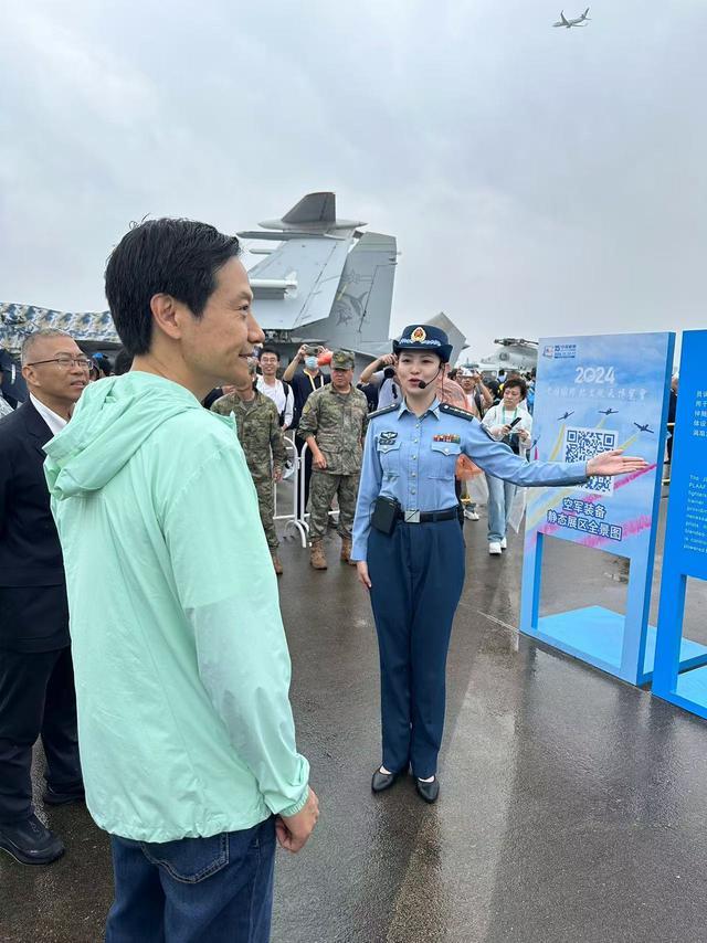 雷军珠海航展再出手，登上运油-20显野心，小米或加速进军低空经济？