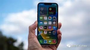 惊爆！iPhone曲面屏技术或将在未来时代引发行业巨变，重新定义手机新潮流！